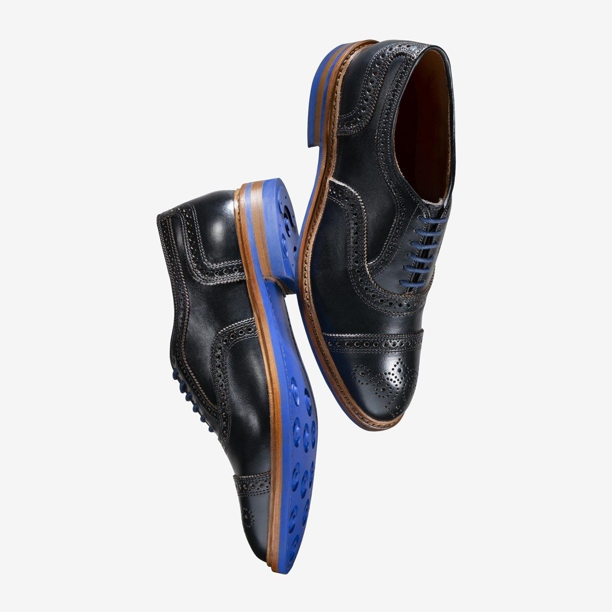 Strandmok Cap-toe Oxford with Dainite Rubber Sole - Black Chromexcel Leather