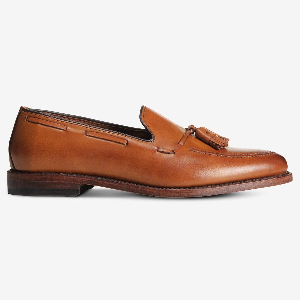 Grayson Tassel Loafer - Walnut Brown Leather
