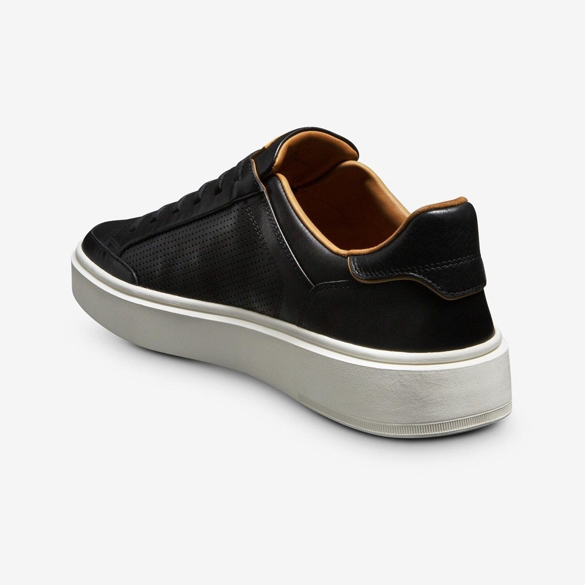 Oliver Slip-on Stretch-lace Sneaker - Black Leather