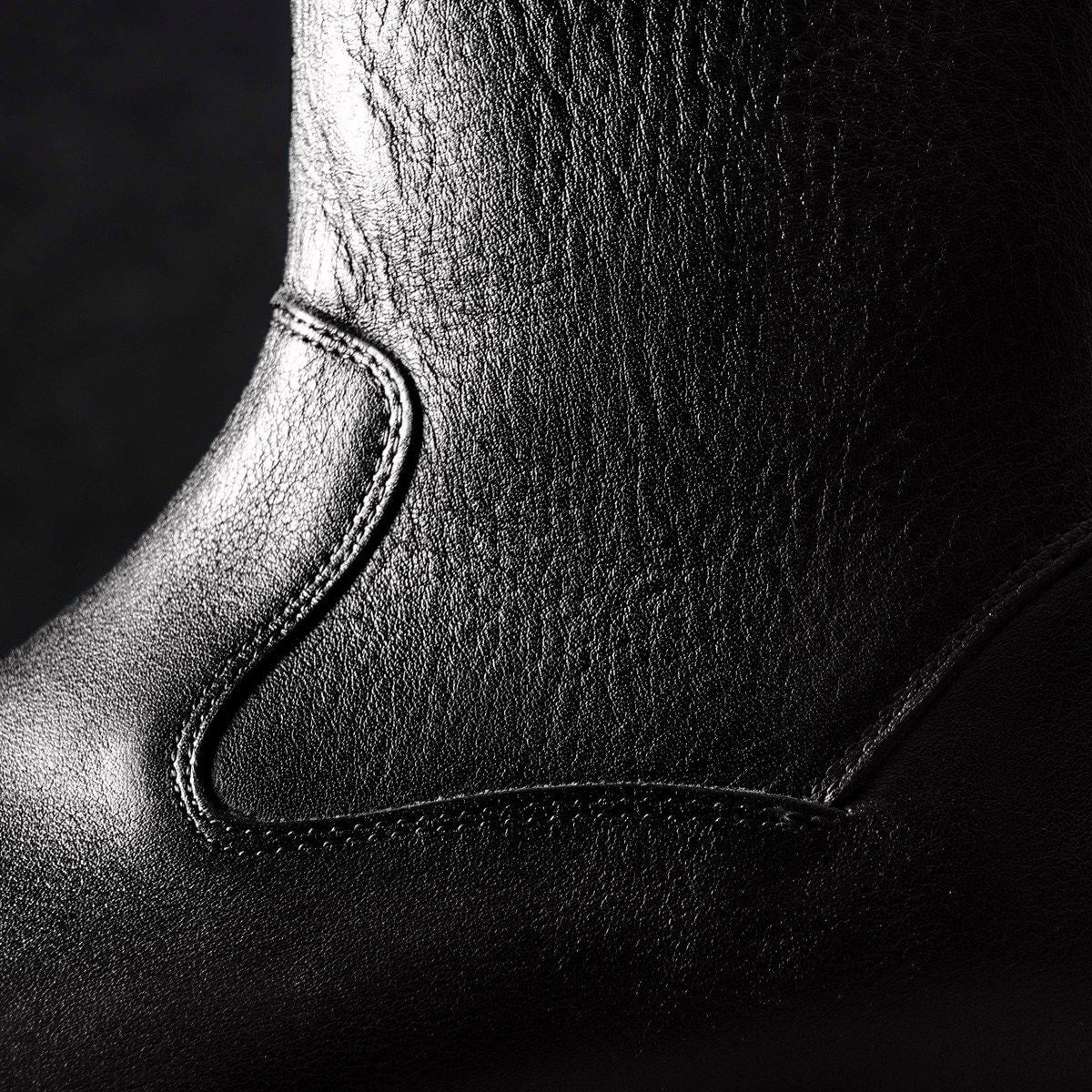 Tompkins Zip-up Boot - Black Leather