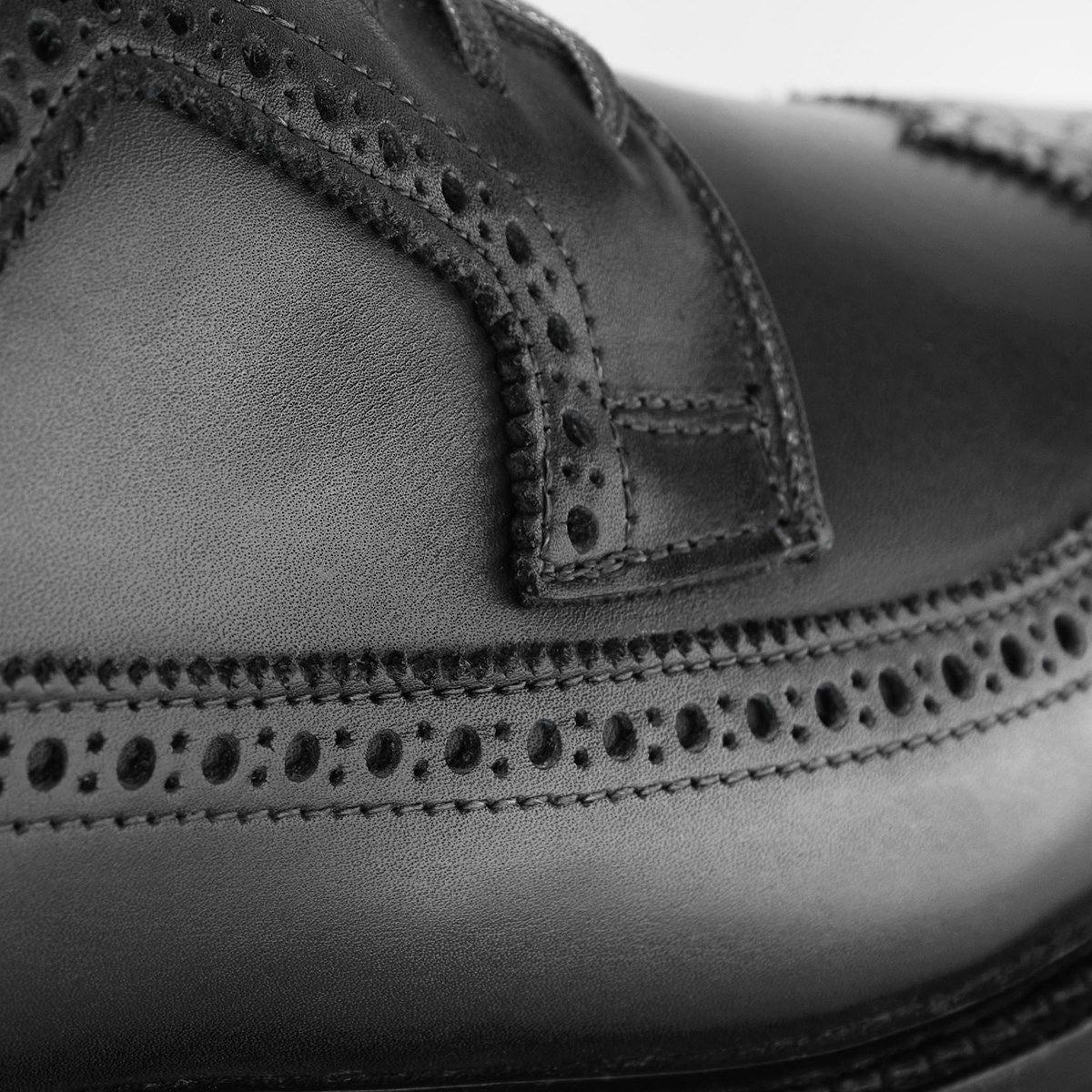 Mason Reserve Wingtip Derby Dress Shoe - Black Leather