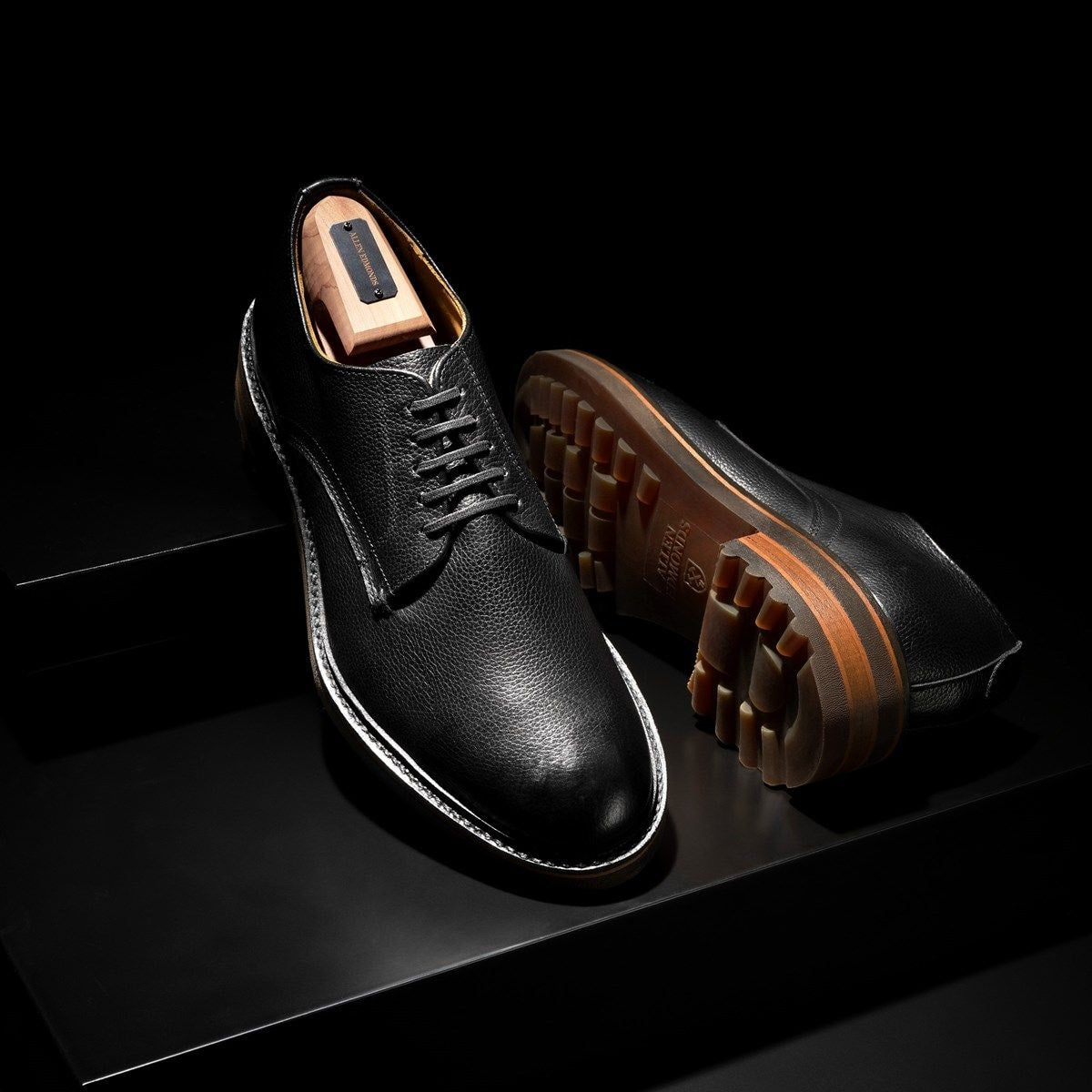 Noah Reserve Plain-toe Derby Dress Shoe - Black Leather