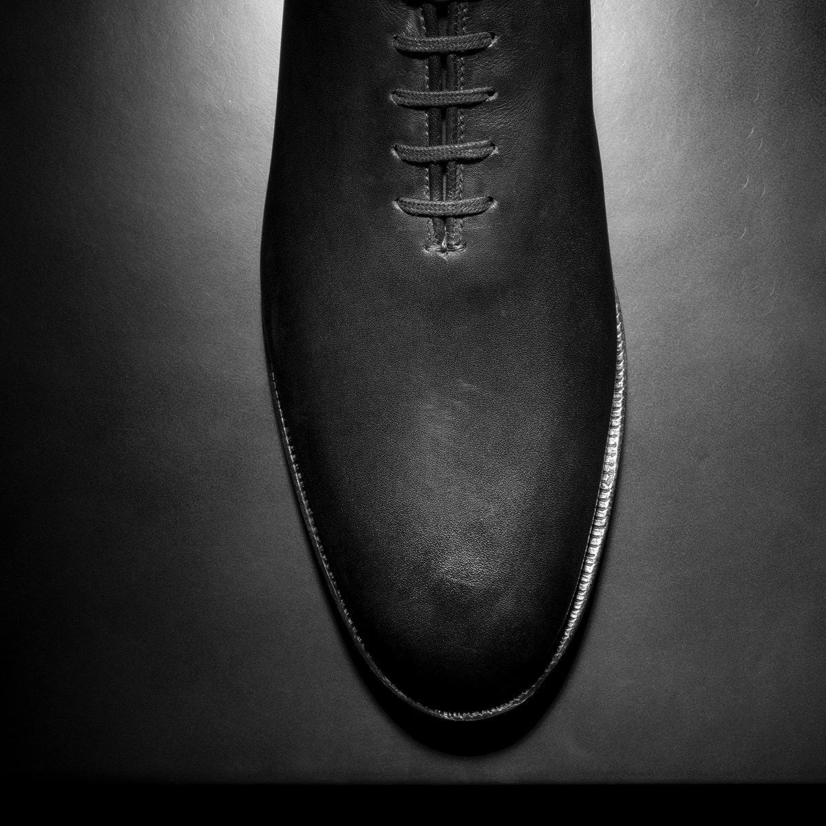 Morrison Reserve Whole-cut Oxford Dress Shoe - Black Leather