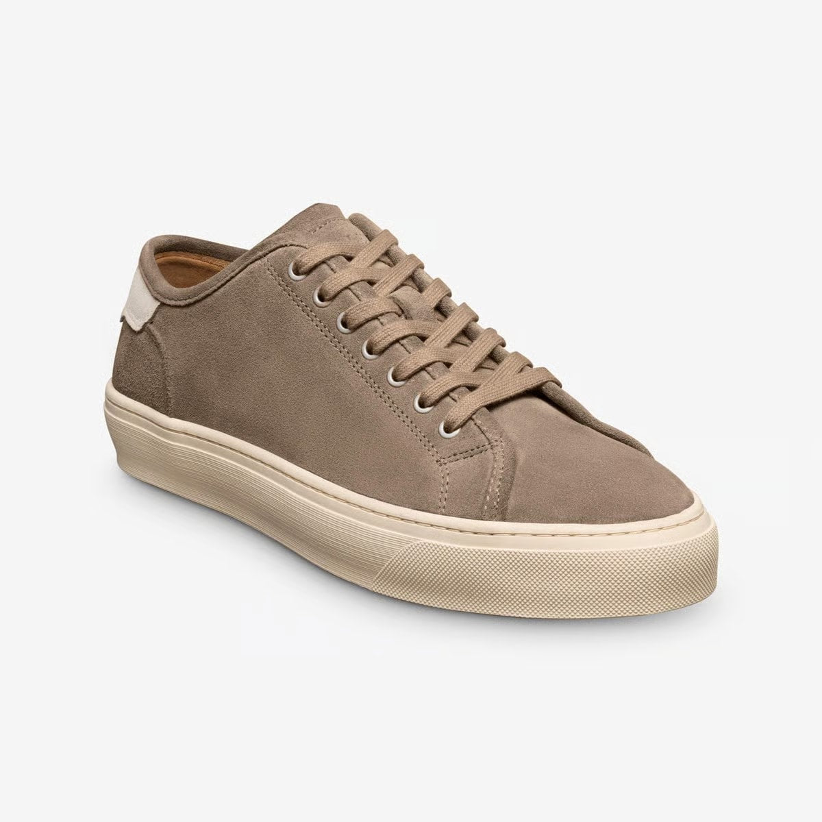 Jones Lace-up Sneaker